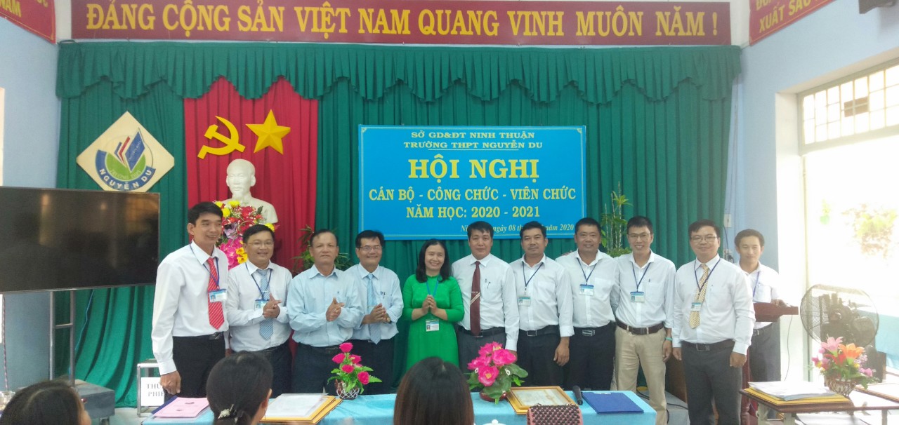 Hình ảnh Hội nghị cán bộ - công chức - viên chức năm học 2020 - 2021